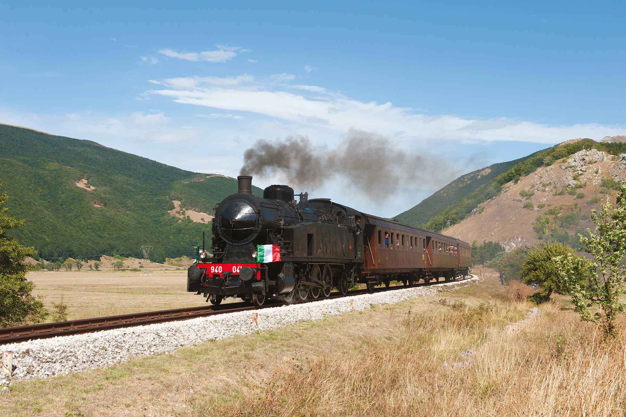 immagine di copertina itinerario Treni Turistici Storici: occasione di sviluppo dei territori e delle comunità